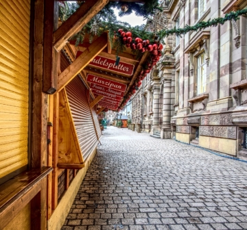 christmas market 4603888 1920 - Rolete-termopane RU